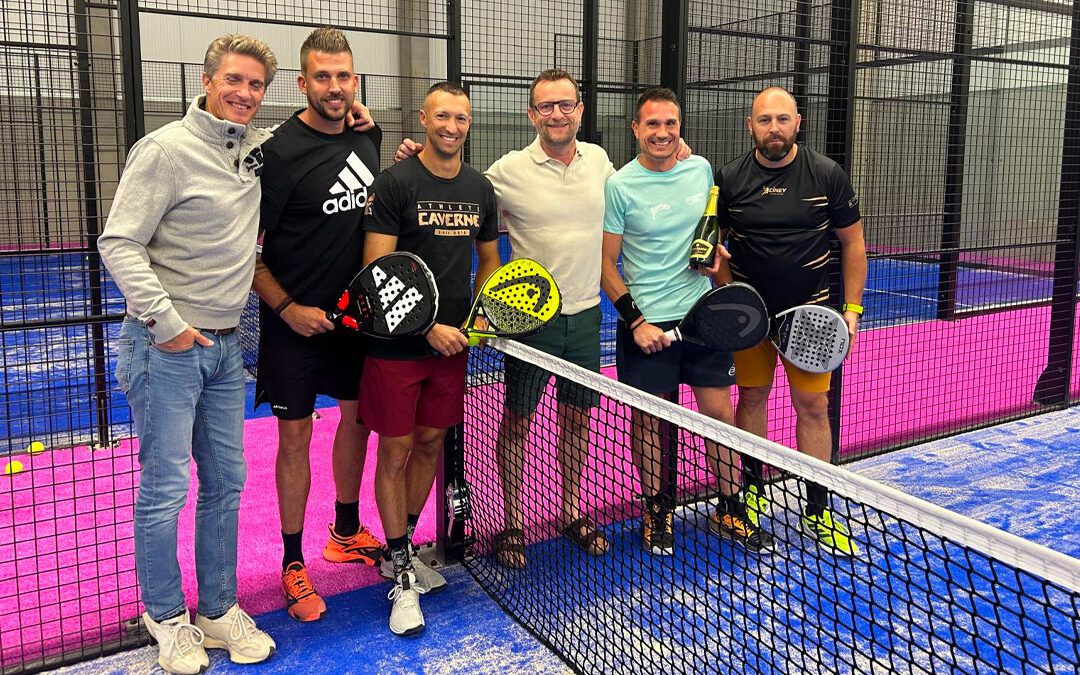Le padel arrive à Dinant : Smash350 ouvre ses premiers terrains